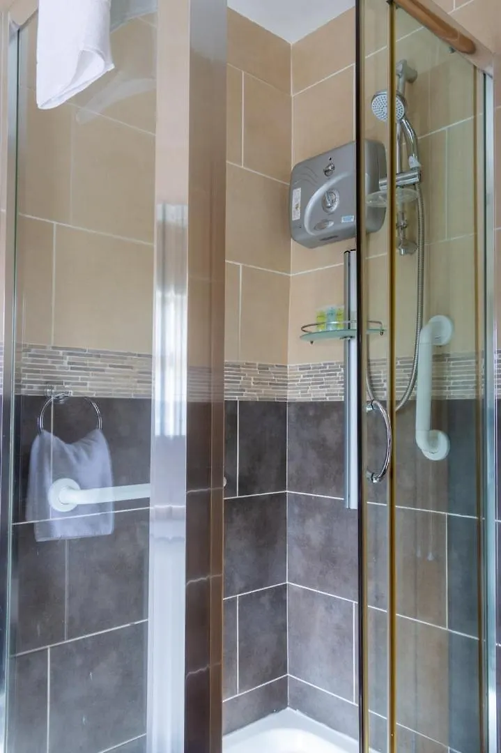 Hotel Guestready - Charming House In Drimnagh Dublino